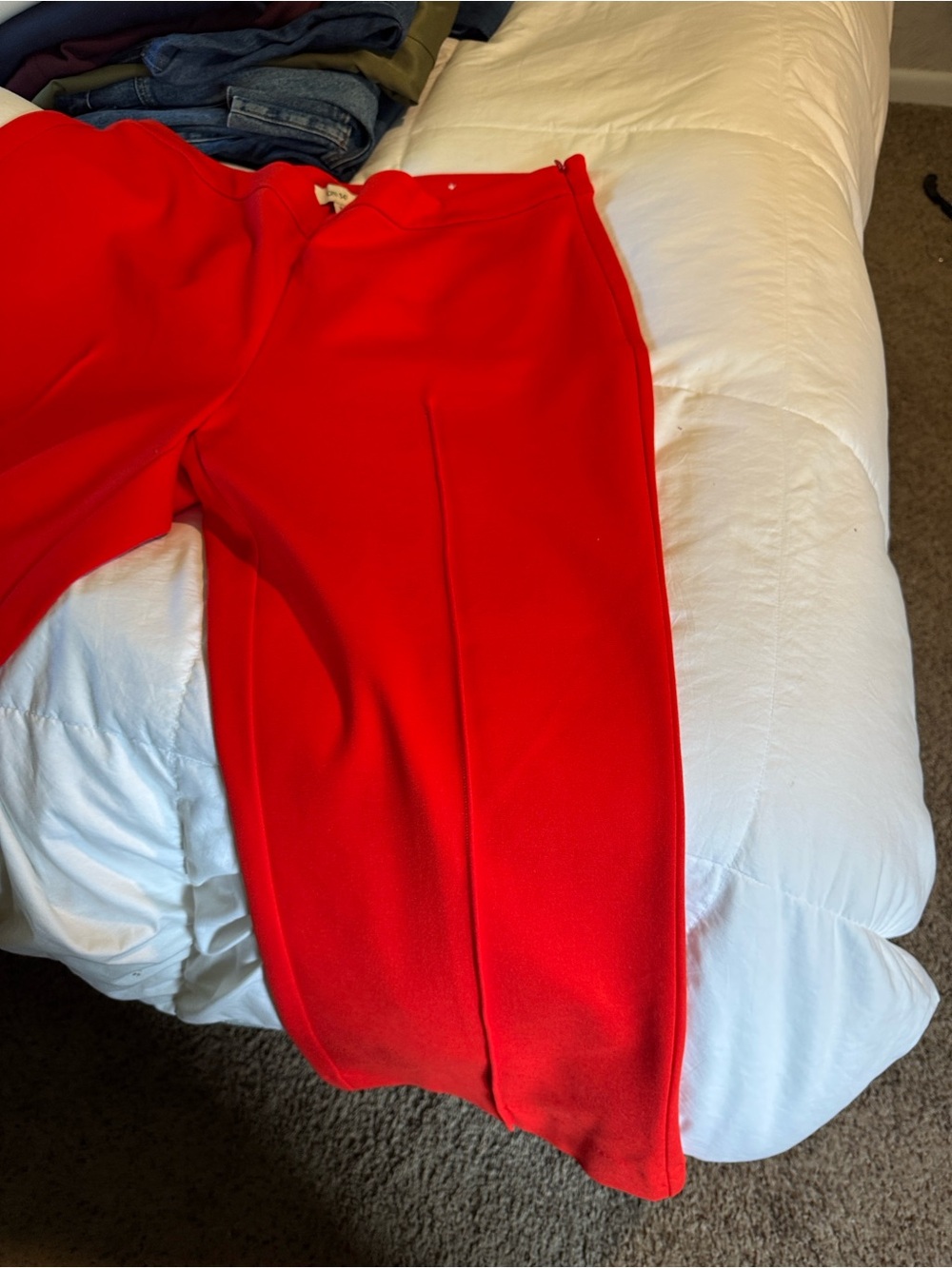 On * 34th Fiery Red Ponte Kick-Flare Ankle Pants - Picture 2 of 4